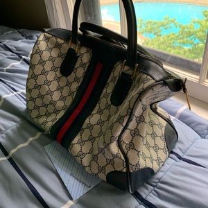 Gucci duffle